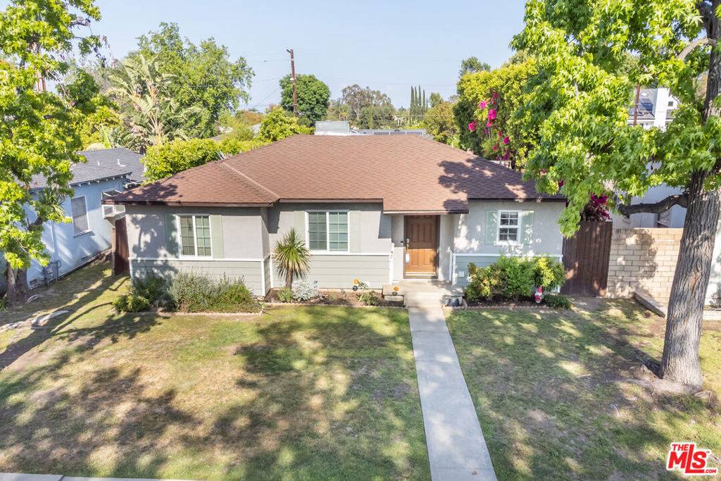 Sherman Oaks, CA 91411,5450 Bevis AVE