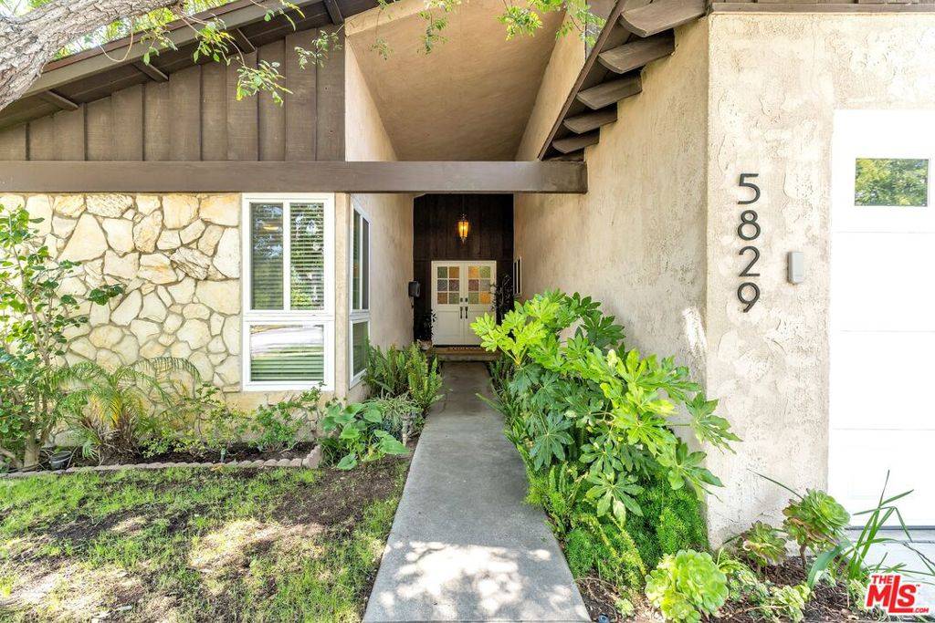 Valley Village, CA 91607,5829 Rhodes AVE