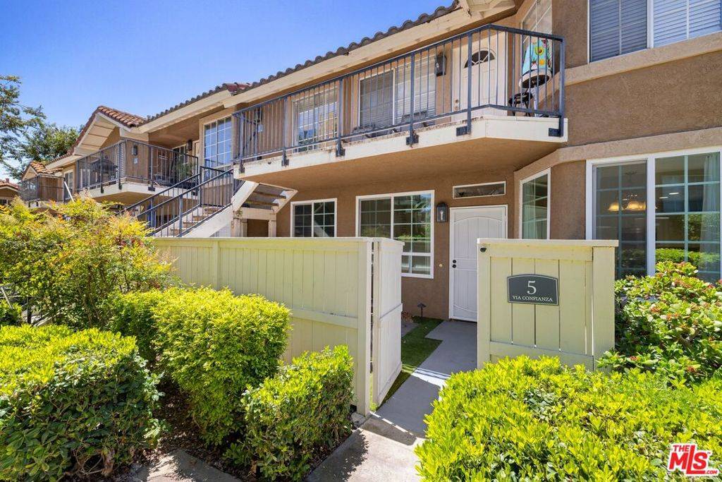 Rancho Santa Margarita, CA 92688,5 Via Confianza