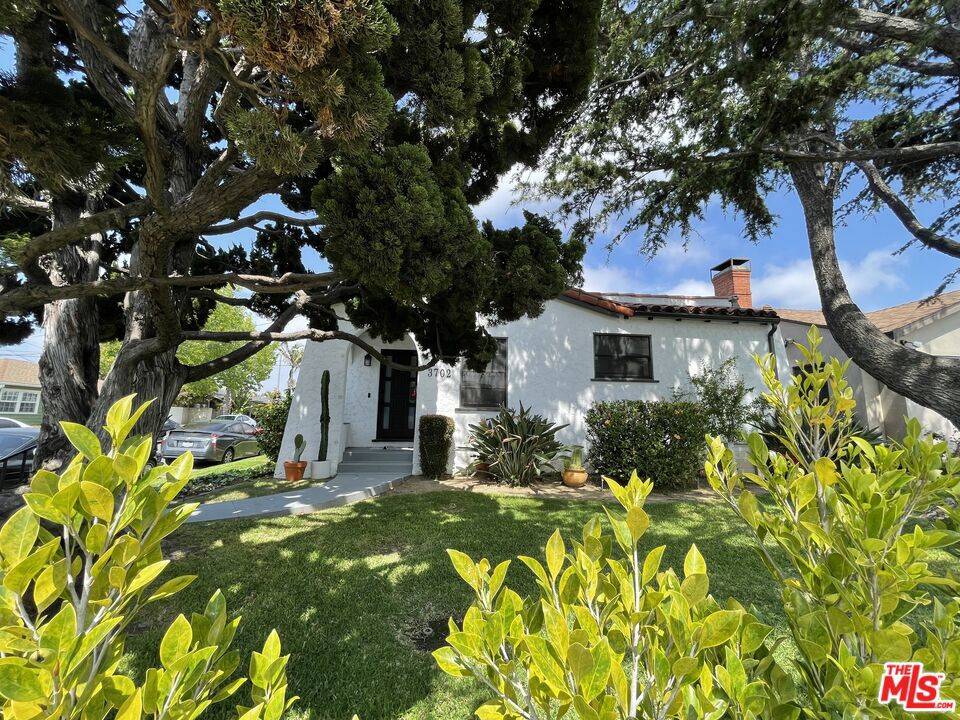 Los Angeles, CA 90066,3702 Sawtelle BLVD