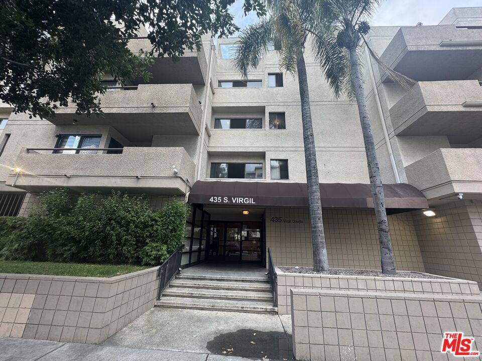 Los Angeles, CA 90020,435 S Virgil AVE #304