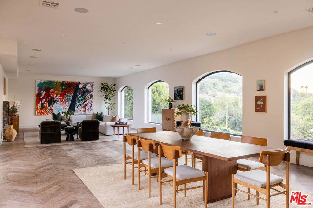 Sherman Oaks, CA 91423,3546 Weslin AVE