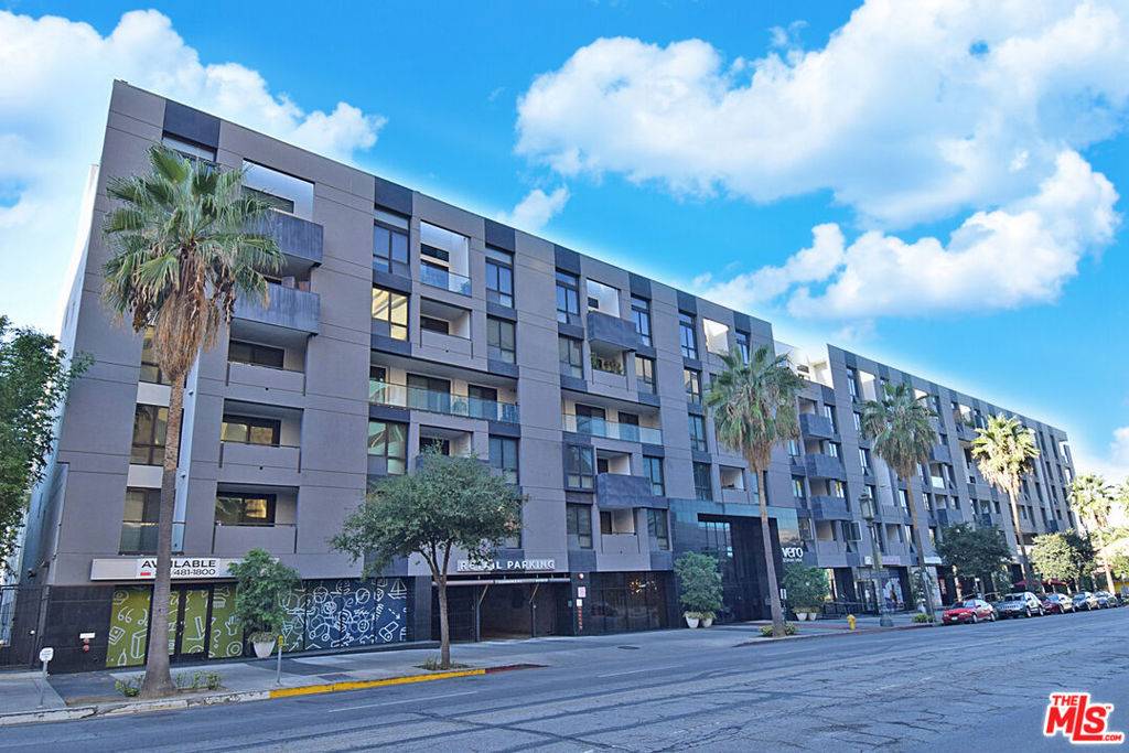 Los Angeles, CA 90017,1234 Wilshire BLVD #401