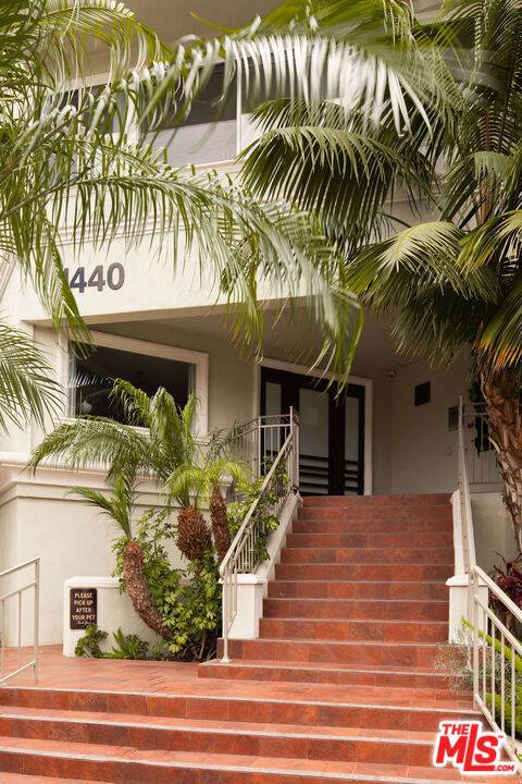 Santa Monica, CA 90404,1440 23rd ST #311