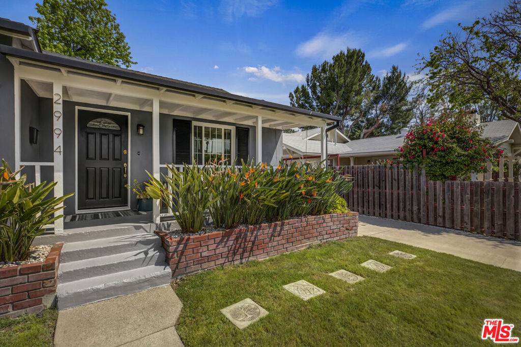 Altadena, CA 91001,2994 Bargen WAY