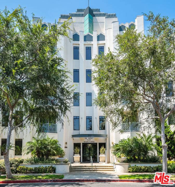 Playa Vista, CA 90094,5625 Crescent Park W #322