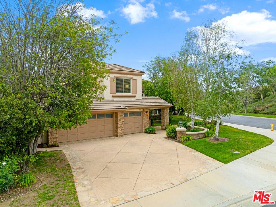 Calabasas, CA 91301,3910 Leighton Point RD