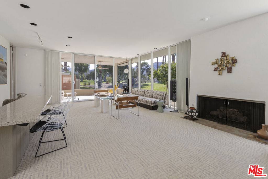 Rancho Mirage, CA 92270,6 Cody CT