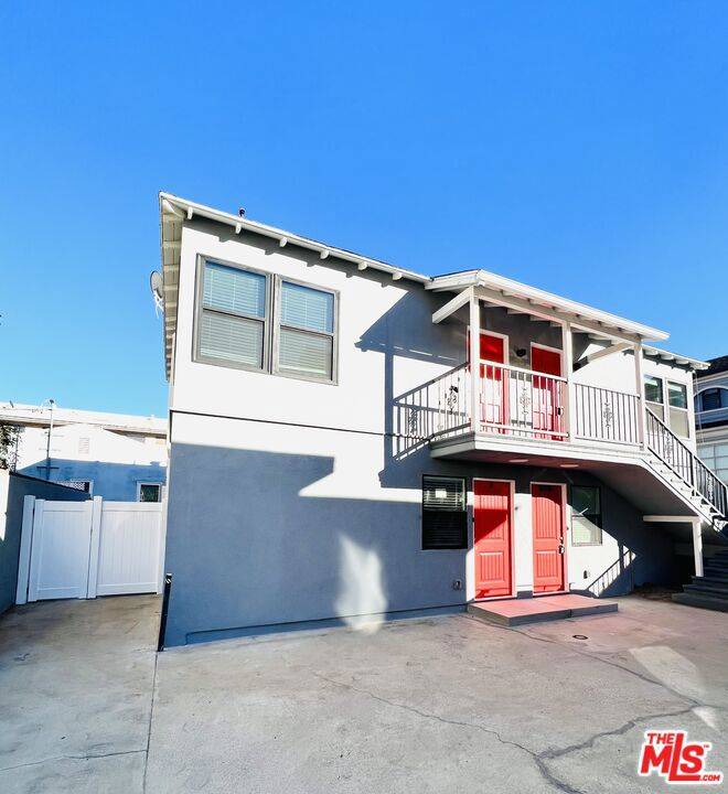 Glendale, CA 91207,908 N LOUISE ST #7