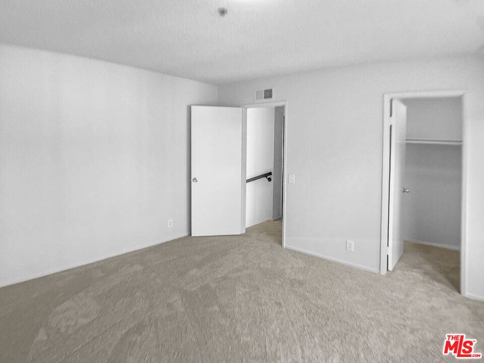 Lake Forest, CA 92630,25885 Trabuco RD #226