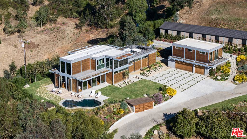 Malibu, CA 90265,5924 Bonsall DR