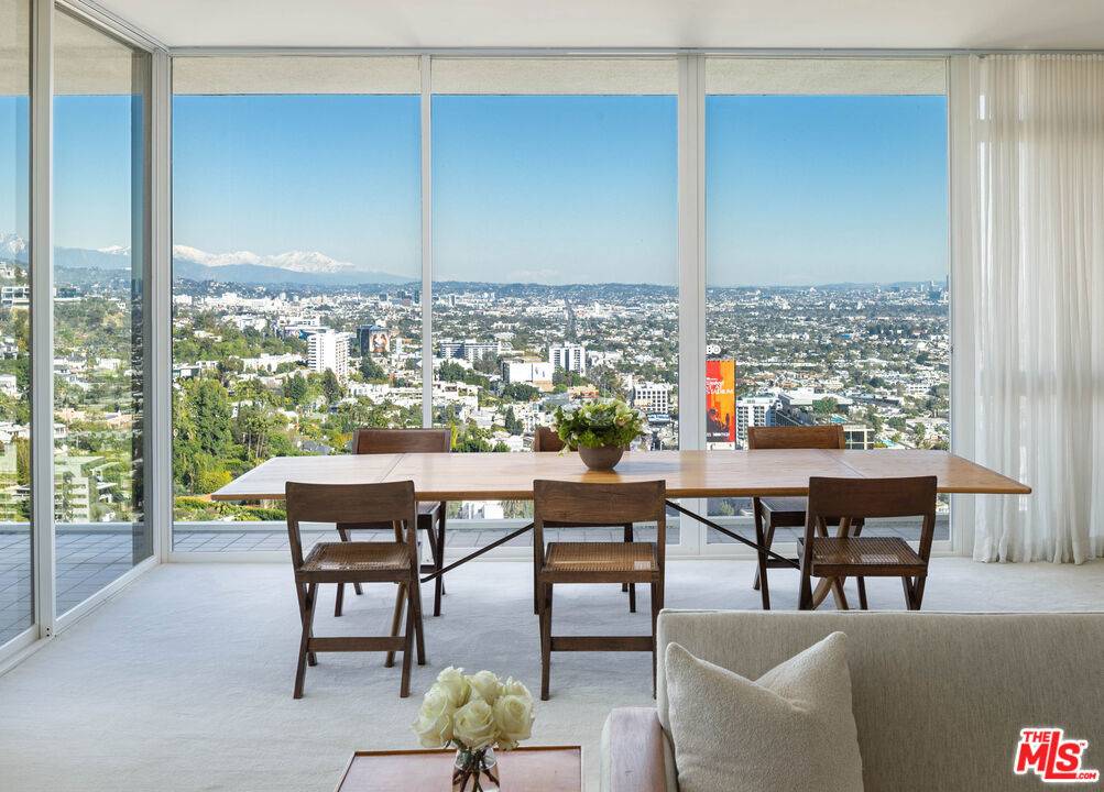 West Hollywood, CA 90069,9255 Doheny RD #2305