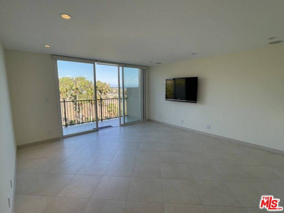 Malibu, CA 90265,23901 Civic Center WAY #124