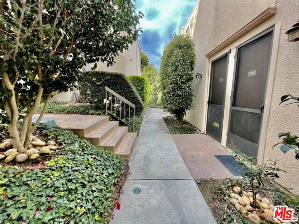 Malibu, CA 90265,23901 Civic Center WAY #124