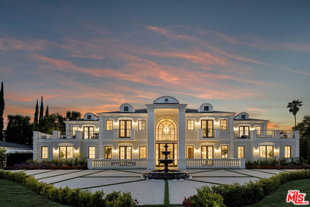 Encino, CA 91316,5133 Louise AVE