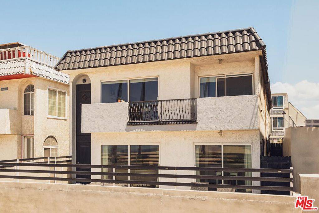 Venice, CA 90291,2609 Ocean Front WALK