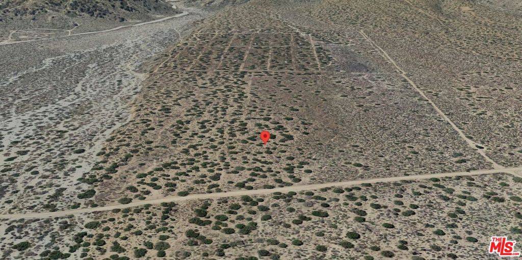 CA 93544,202 Ste/camino RD