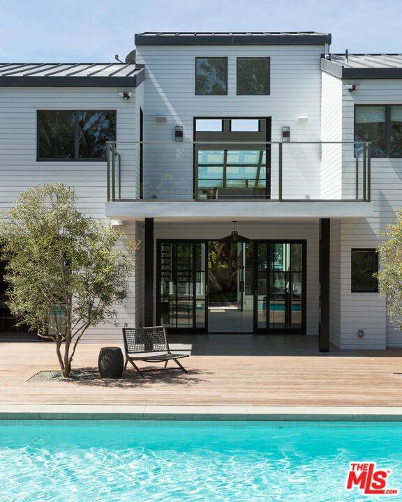 Malibu, CA 90265,7310 Birdview AVE