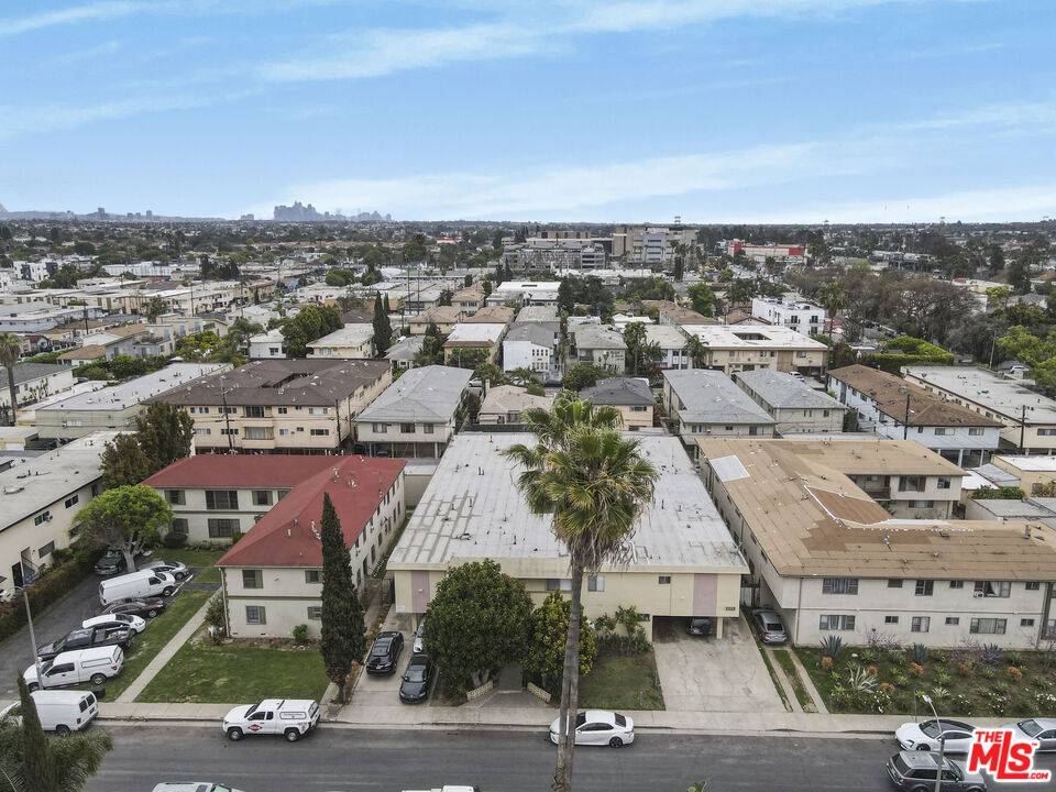 Los Angeles, CA 90034,2038 S Holt AVE