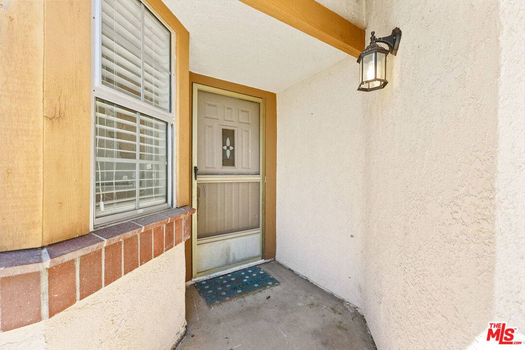 Hemet, CA 92545,939 Dahlia CT