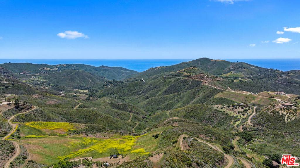 Malibu, CA 90265,12470 Yerba Buena RD