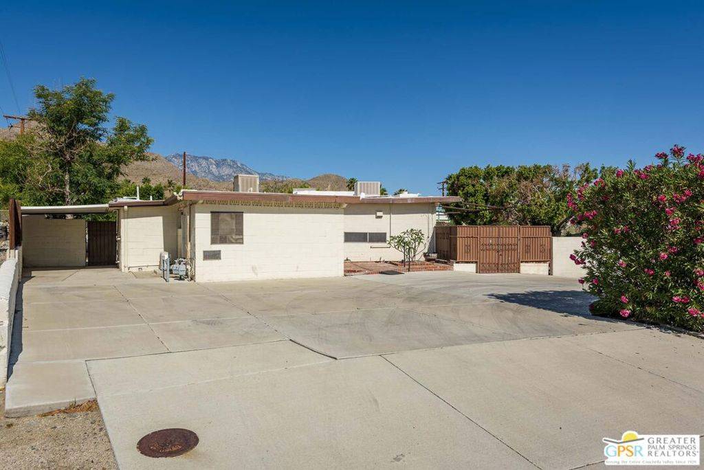 Cathedral City, CA 92234,39005 Bel Air DR