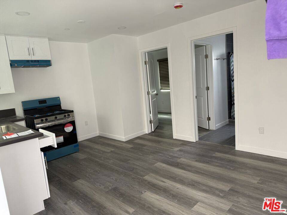 North Hollywood, CA 91606,6642 IRVINE AVE