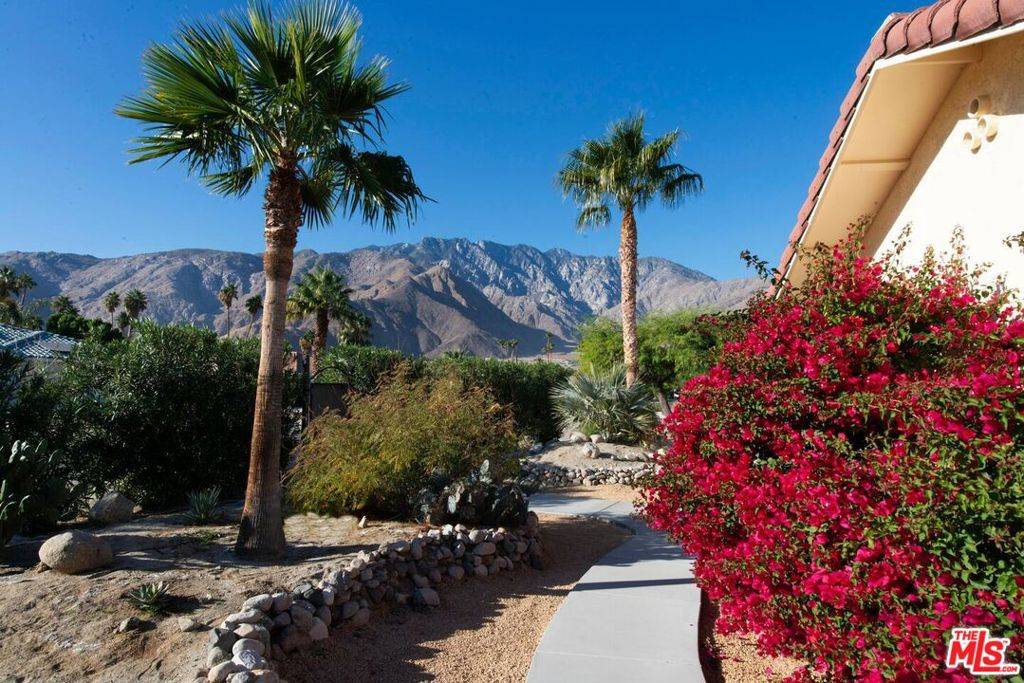 Palm Springs, CA 92262,300 W Pico RD