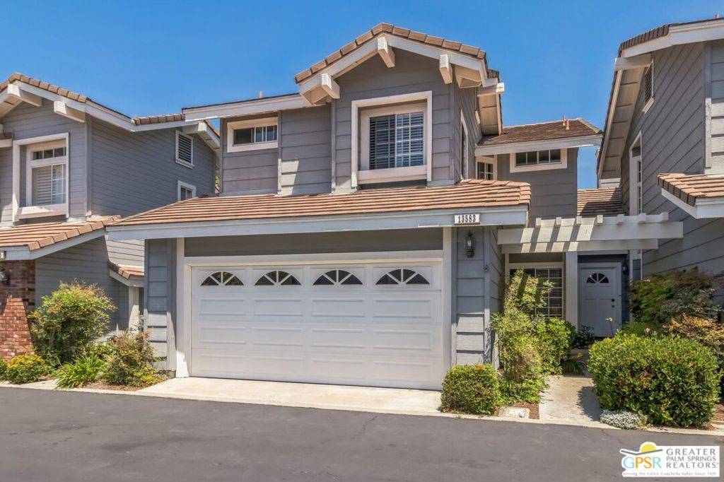 Tustin, CA 92782,13583 Almond ST #11