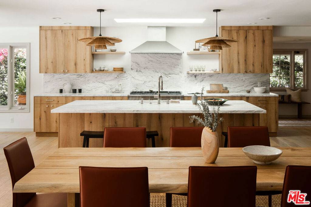 Studio City, CA 91604,3433 Wrightview DR