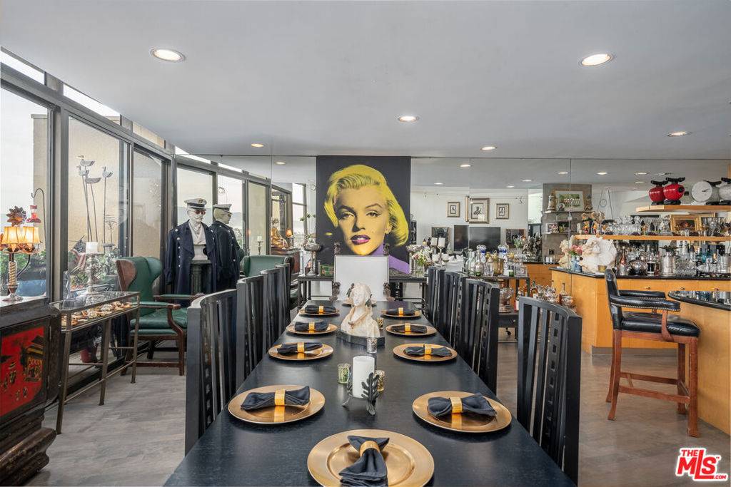 Marina Del Rey, CA 90292,4316 Marina City Club #PH 27