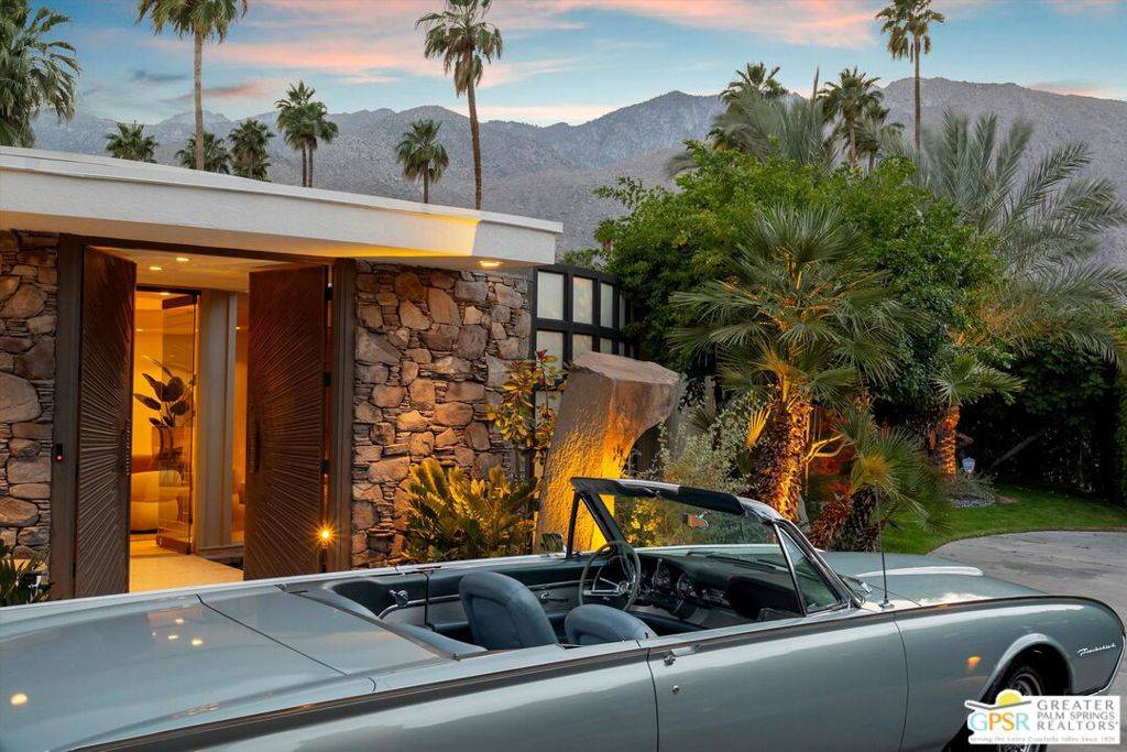 Palm Springs, CA 92264,1075 S Manzanita AVE