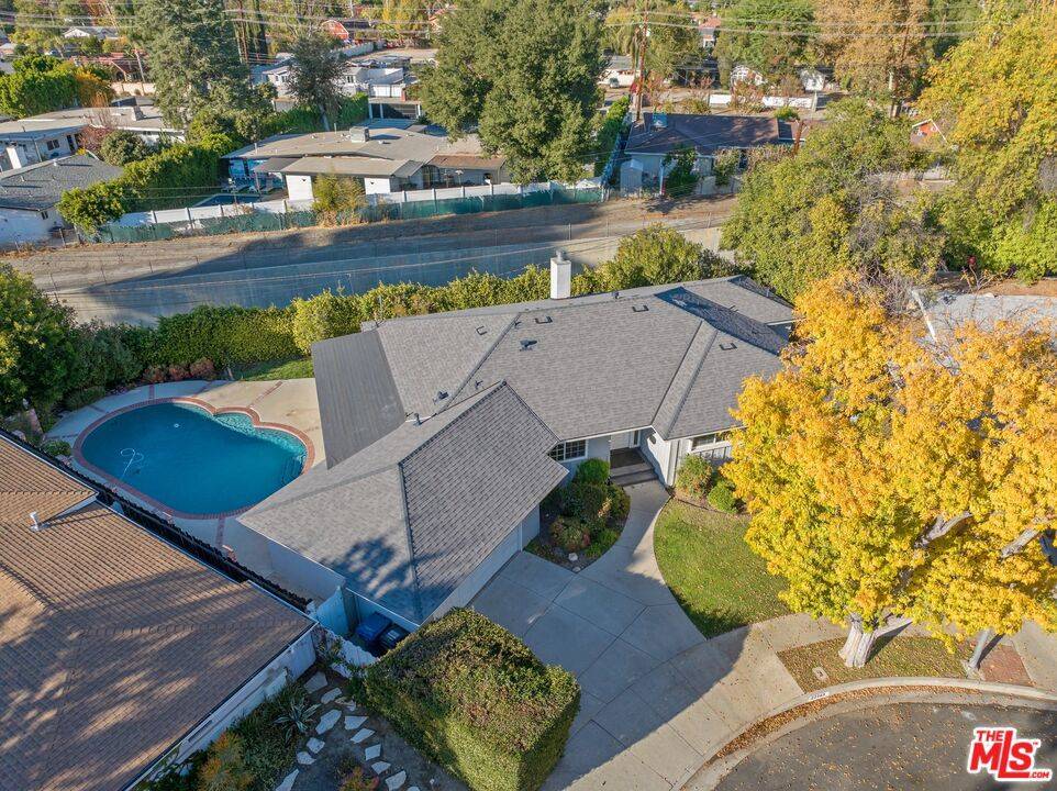 Woodland Hills, CA 91367,22563 Tiara ST