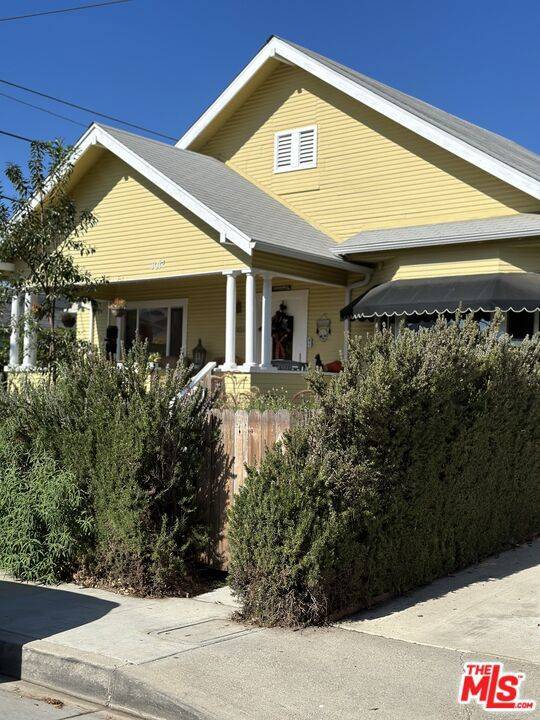Santa Monica, CA 90404,3017 Colorado AVE #B