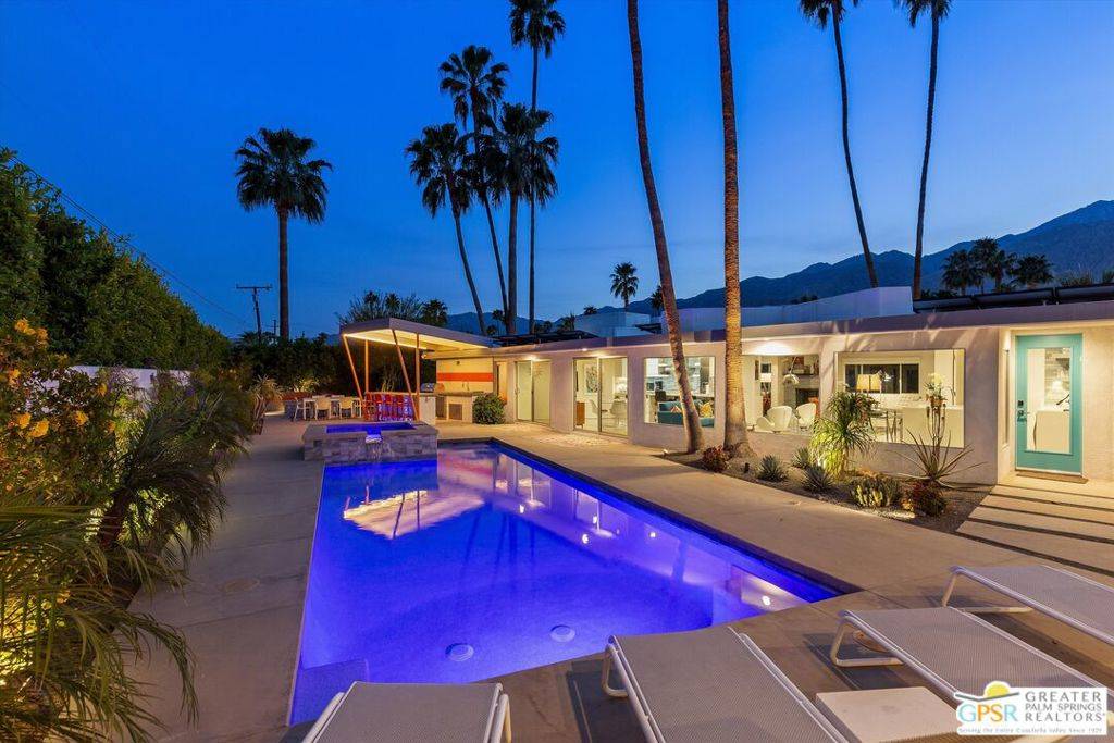 Palm Springs, CA 92262,212 Cerritos DR