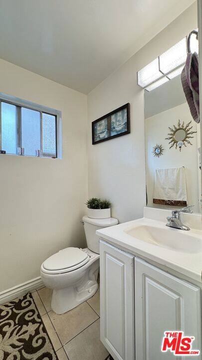 Winnetka, CA 91306,20159 Cohasset ST #7