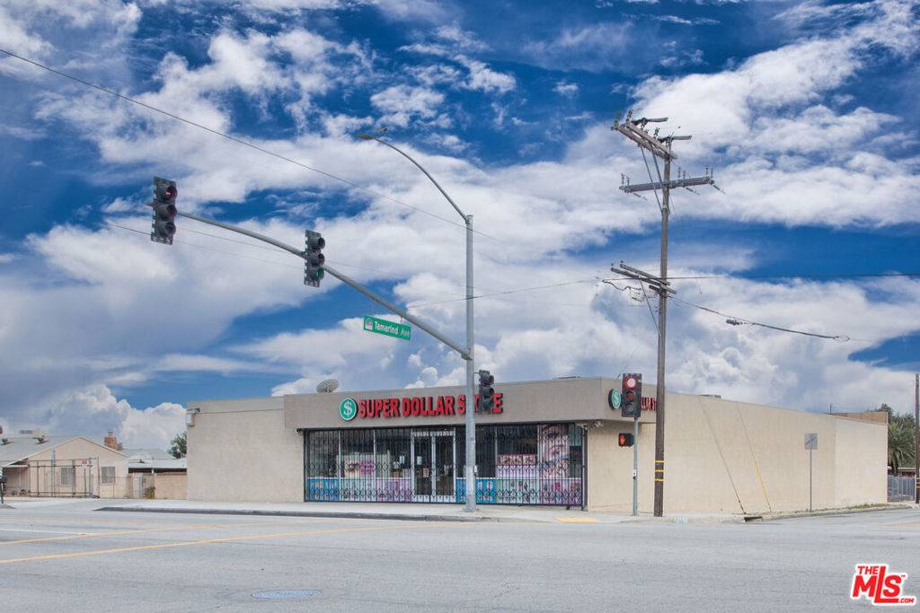Fontana, CA 92335,17525 Arrow BLVD #A