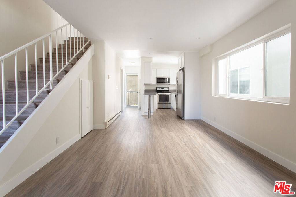 Marina Del Rey, CA 90292,5005 Pacific AVE #3