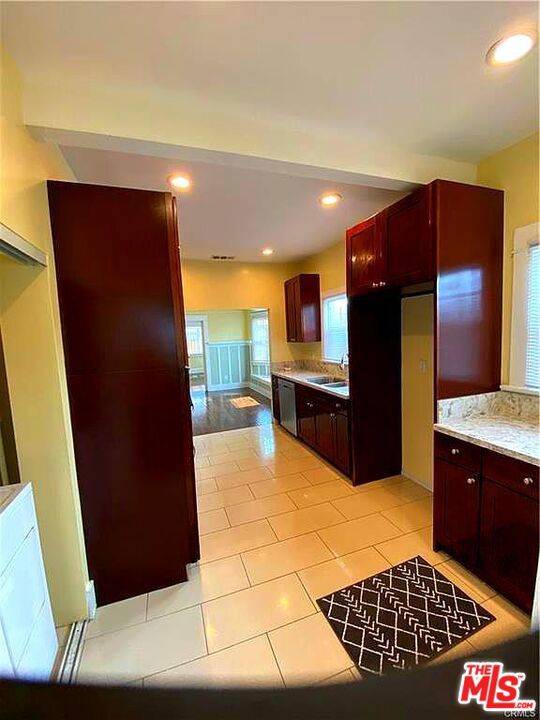 Long Beach, CA 90813,1331 Atlantic AVE