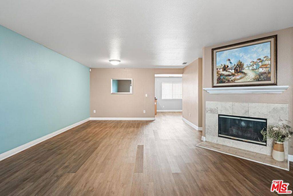 Lomita, CA 90717,25834 Pennsylvania Ave ##8