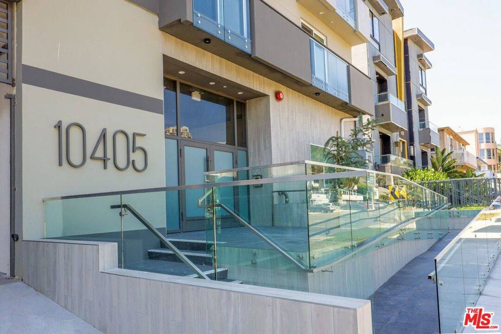 Los Angeles, CA 90025,10405 Louisiana AVE #406