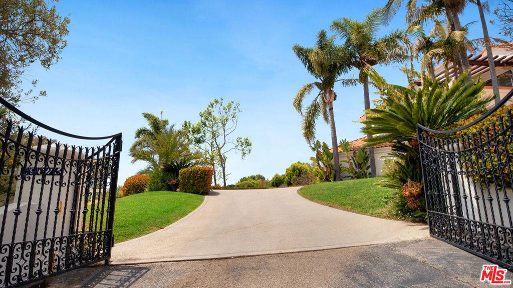 Malibu, CA 90265,29675 Harvester RD