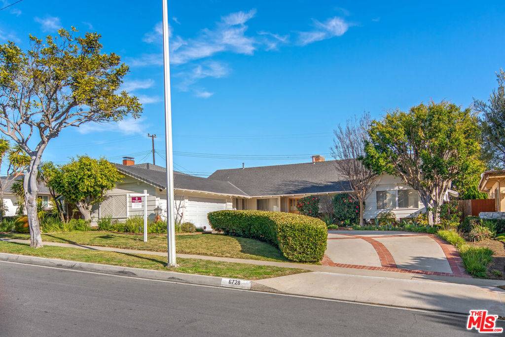 Los Angeles, CA 90056,6728 SHENANDOAH AVE
