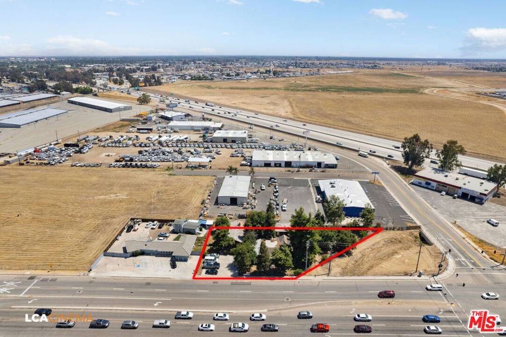 Bakersfield, CA 93308,1575 Olive DR