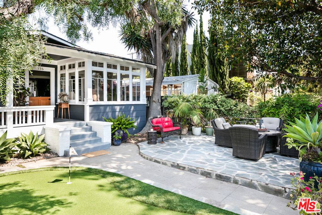 Venice, CA 90291,736 Marco PL
