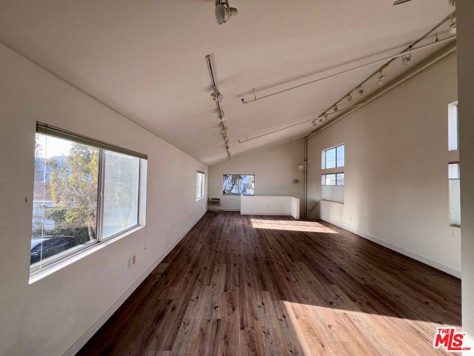 Santa Monica, CA 90405,1309 PICO #E