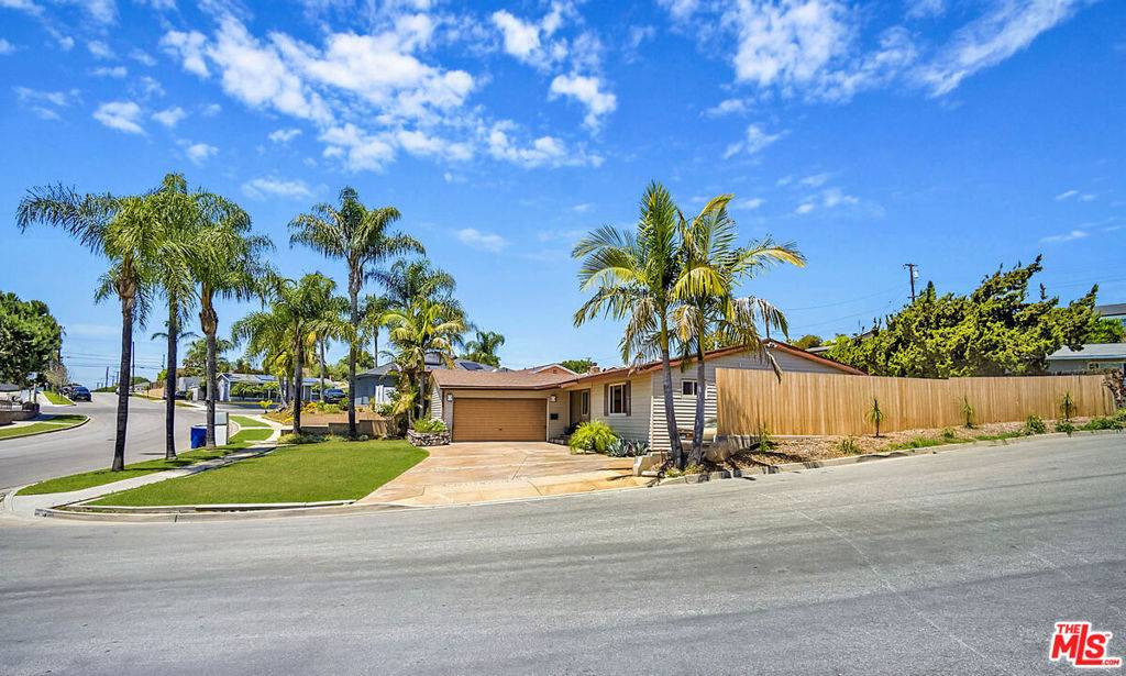 La Habra, CA 90631,1300 Russell ST
