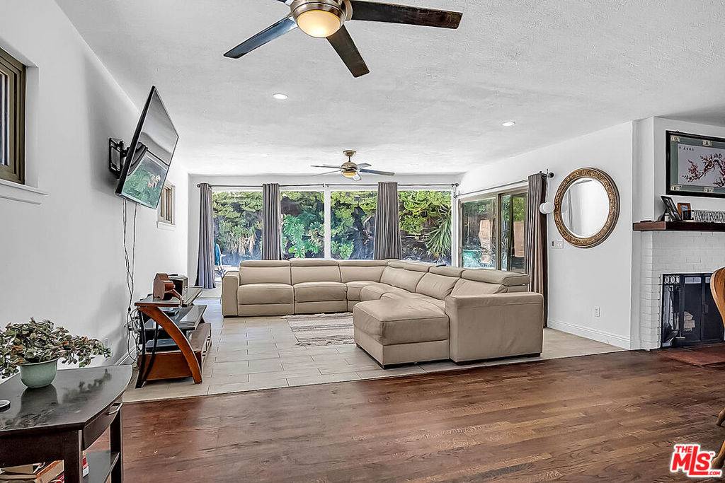 La Habra, CA 90631,1300 Russell ST