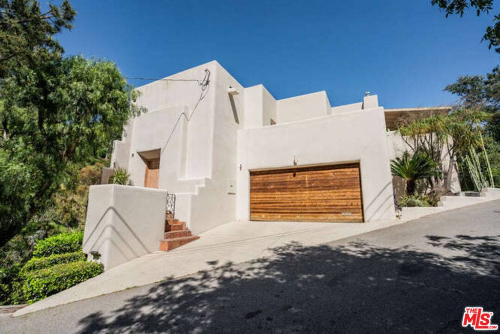 Beverly Hills, CA 90210,10206 Cielo DR