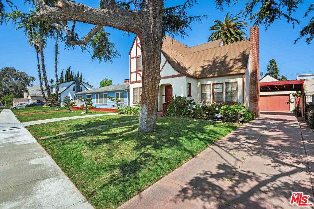 Inglewood, CA 90301,434 N Osage AVE